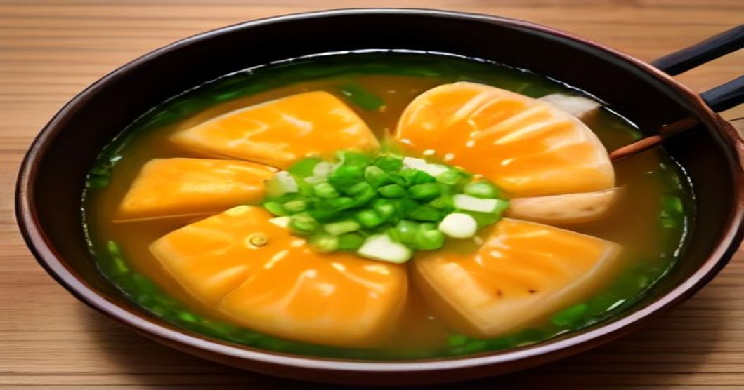 Korean fish cake (eomuk) soup